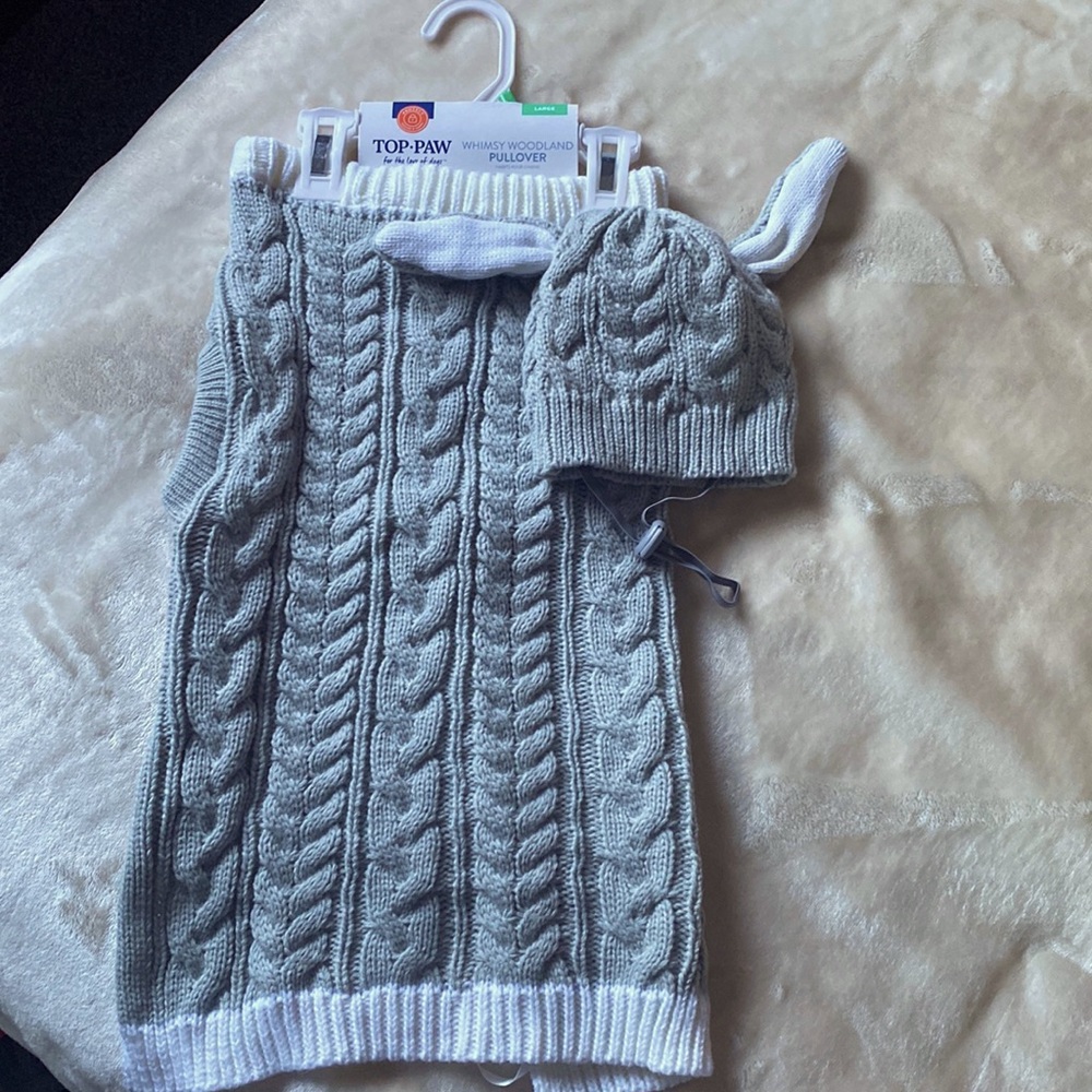 Top Paw Large whimsy woodland pullover sweater with matching hat. New/tags on!